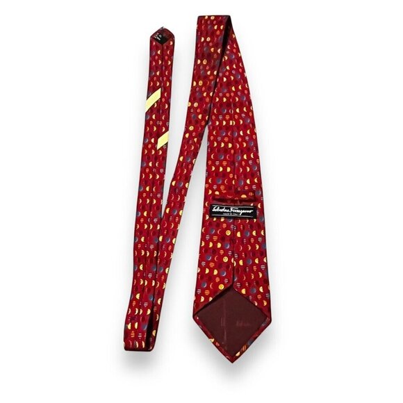 Salvatore Ferragamo 100% Silk Neck Tie Celestial Moon Micro Print Red Italy Made - Picture 7 of 9